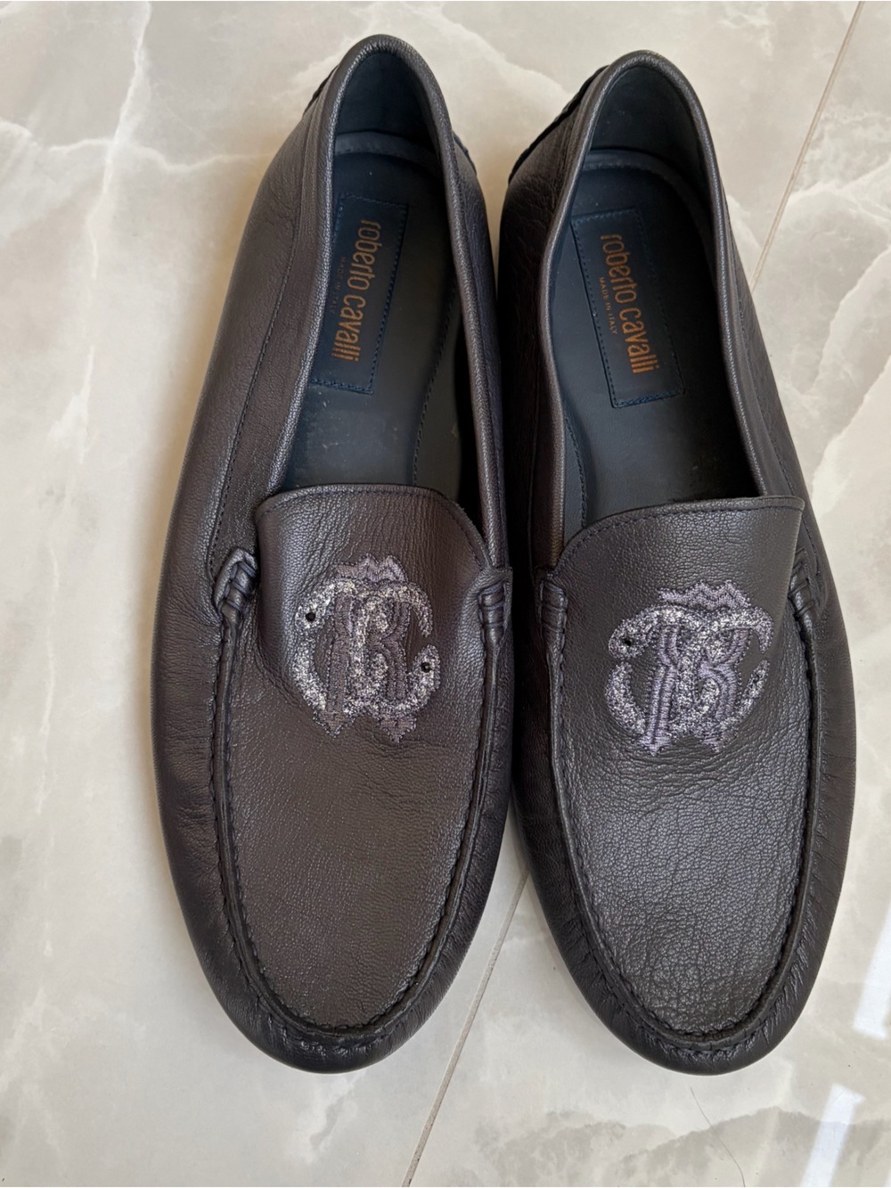 ROBERTO CAVALLI Size 11.5 Navy Silver Logo Embroidery Leather Drivers Loafers